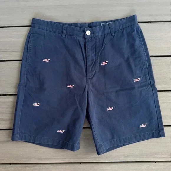 Vineyard Vines Men’s Flag Whale Navy Blue Club Shorts Size 34 Red White Blue USA - Picture 1 of 4